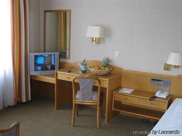 Hotel Parsberg 푸크하임 객실 사진